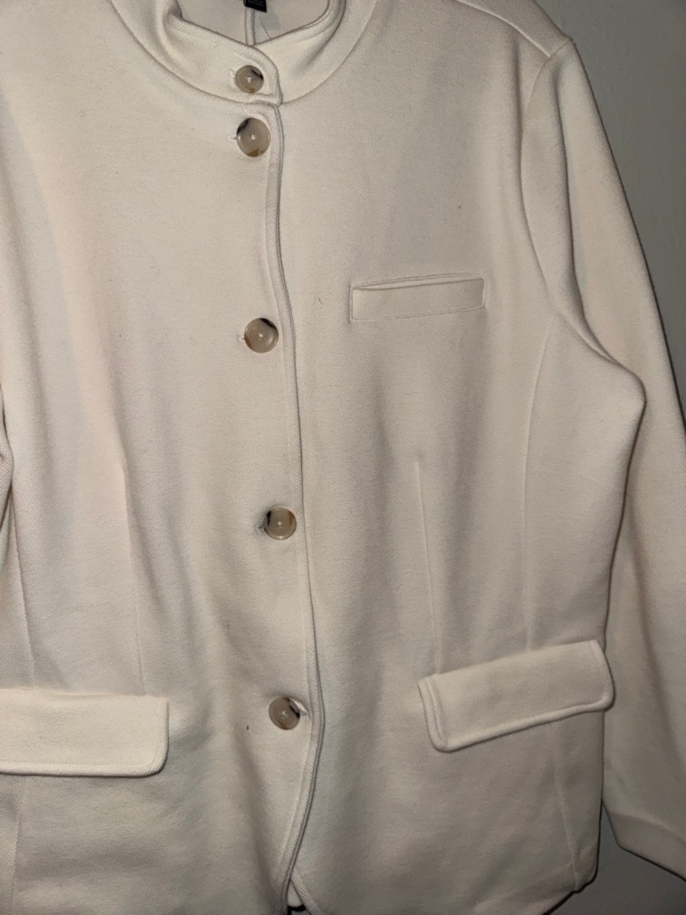 Banana Republic Women's Off-White Button Front Blazer - Picture 4 of 6